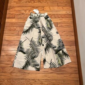 H&M Women Linen Culotte High Rise Wide Leg Cropped Pants Linen Khaki Palm Leaf 2